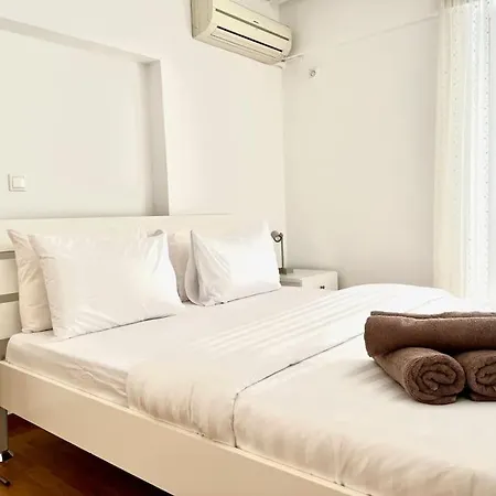 Pratinou 1b/r Apartment